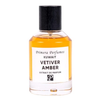 Botella rectangular blanca de Vetiver Amber de Primera Perfumes con tapón plateado y etiqueta verde
