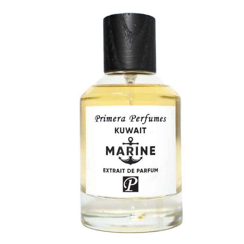 Marine – Primera Perfumes Frasco cilíndrico negro opaco con etiqueta en relieve y tapón negro